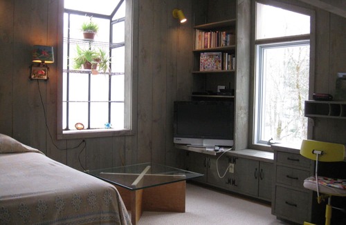 Jackson House | JACKSON Mt. House @AMAZING Black Mt/Brookside location, clean+ comfy, pets OK