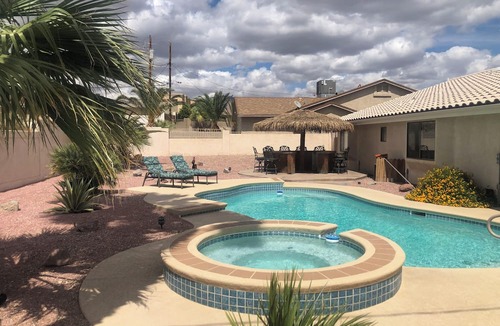 Lake Havasu City House | AUGUST BIG SAVINGS! PRIVATE POOL, PATIO & TIKI BAR WITH BEAUTIFUL LANDSCAPING