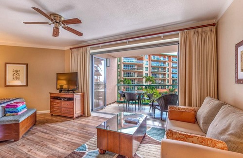 Honokowai Condo | Maui Resort Rentals: Honua Kai Konea 331 - Large Upgraded Studio w/Lush Courtyard and Peek-a-boo Ocean Views