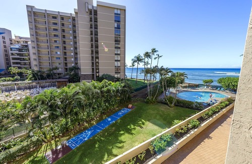 Kahana Condo | We’re Back! Fabulous Oceanview Studio 318 at Royal Kahana
