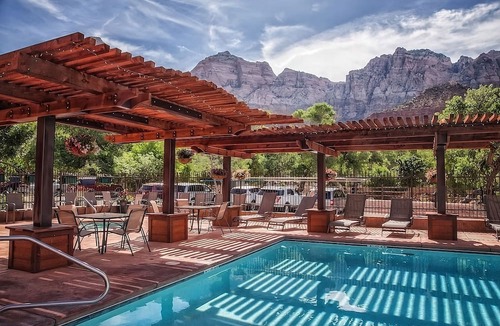 Zion National Park South Entrance Apartment | Zion Springside Lodge | Near Zion Park Entrance And Zion Nature Center