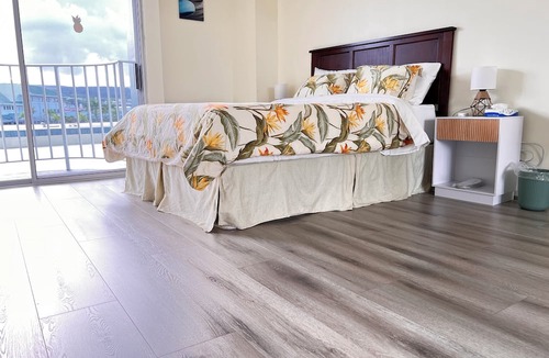 Hilo Apartment | Newly Remodeled ,Central Located , Mountain views, Elevators, Pool , And WiFi .