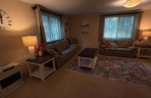 St. Maries Cottage | 2-bedroom Cozy Cottage located in the Woods in North Idaho-A Perfect Getaway!