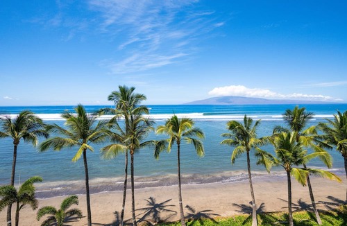Historic Lahaina Front Street Apartment | Lahaina Shores 621 – Relaxing Oceanfront Studio