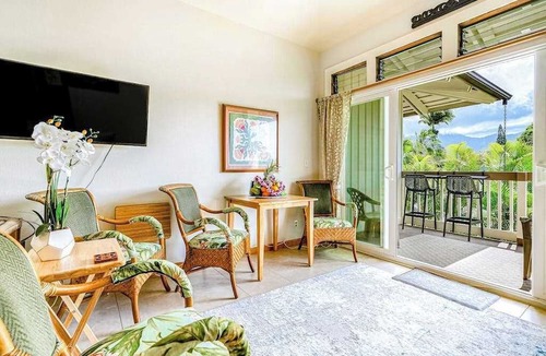 Princeville Condo | Princeville Duplex with Fast WiFi, AC, 2 Balconies & Pool