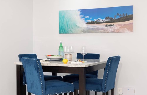 Waikiki Apartment | Partial Ocean View Condo with King or Queen Bed and Parking