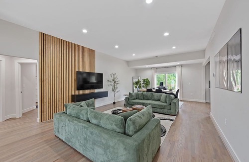 Mount Saint Joseph House | Furnished 4BR/3BA Home - Month+ Stays Only
