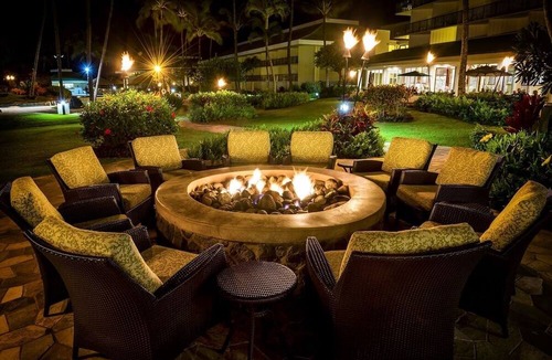 Hanamaulu Hotel | Experience Kauai's Beauty at Kauai Beach Resort, Pool Ocean View!
