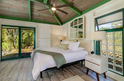 Hilo House | Lava Rock Retreat - Impeccable Comfort in Hilo!