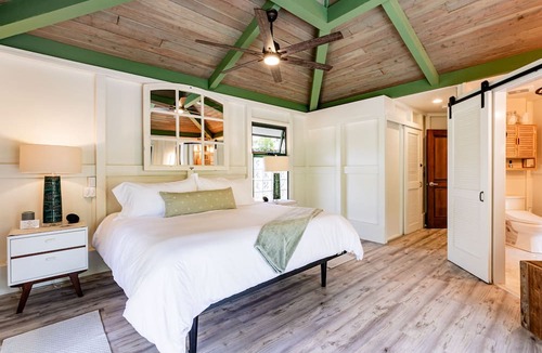 Hilo House | Lava Rock Retreat - Impeccable Comfort in Hilo!