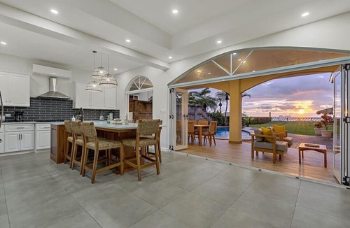 Mokuleia House | Kukui Hale - Short Walk to Beach, AC