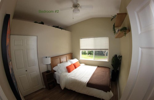 Kailua-Kona House | 3-bedroom furnished house with ocean views, utilities, wifi, and parking