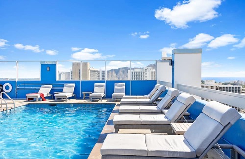 Waikiki Apartment | Pacific Monarch - 1 BR - Ocean & City Views