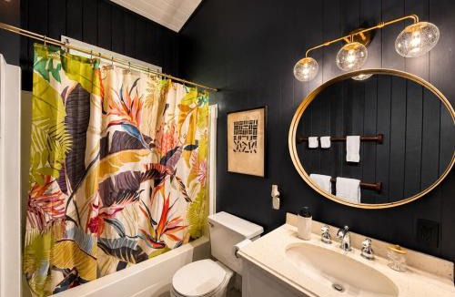 Keaau House | Tiki Treehouse