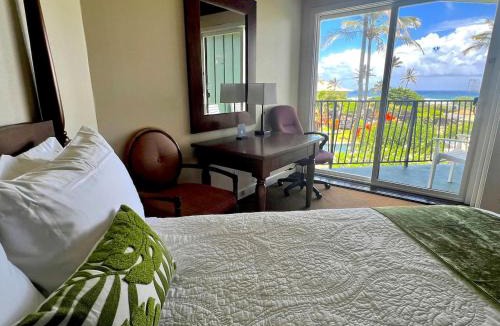 Hanamaulu Hotel | Oceanview Studio at Kauai Beach Resort #2444