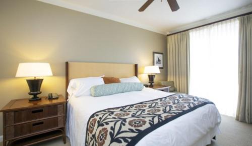 Honokowai Apartment | LUXURY mountain view resort condo with large private balcony
