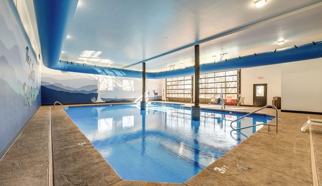 Families Welcome! Branson Resort-style Getaway in Branson