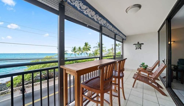 Kona Alii Oceanview Pool Shops & Restaurants