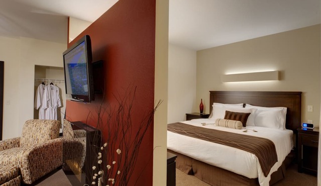 Berlin Grande Hotel in Millersburg