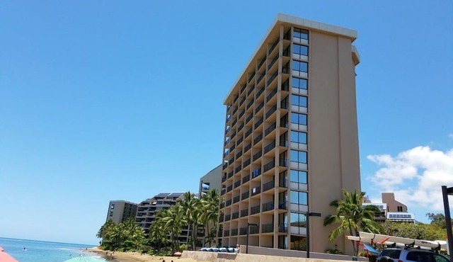 Great ocean view at the best price on West Maui in Lahaina