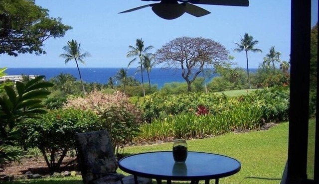 Spectacular Keauhou Bay Views