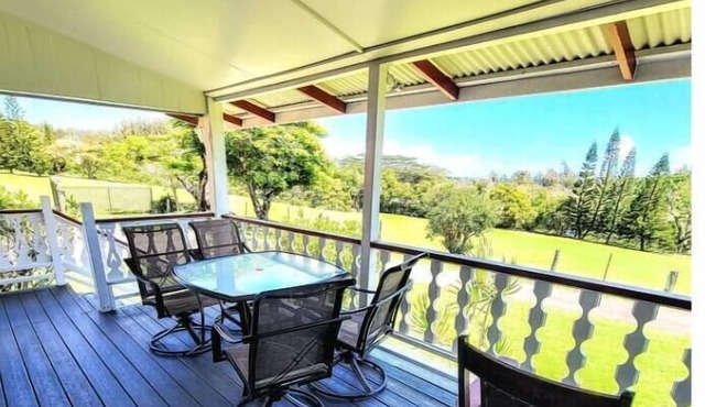 Old Hawaii's Rustic Charm in Kapaau