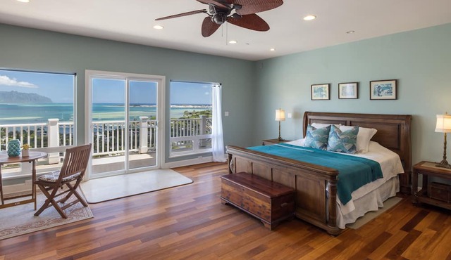 Private Hilltop Retreat, Spectacular View, Minutes to Kailua Beaches! in Kaneohe