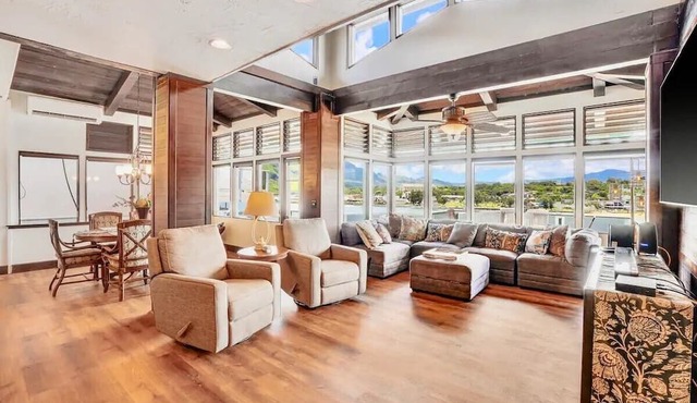 Direct Oceanfront Kalapaki Beach Home, Wrap-Around Lanai, A/C, Views, Sleeps 8 in Lihue