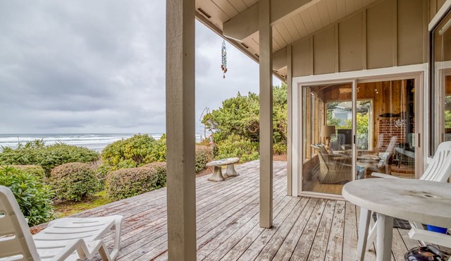 2 Ocean-View Homes, Beach Access, Private Neighborhood,Views From Ample Windows! in Seal Rock
