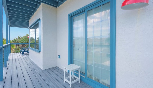 Directly Across From Ocean-Spacious LunaSea Estate in Port Orange