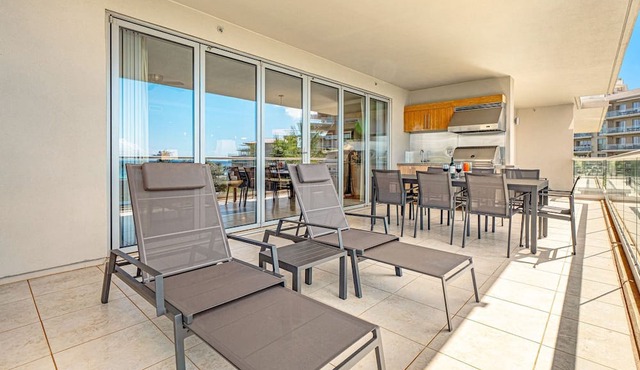 Maui Resort Rentals: Honua Kai Konea 401 – Crown Jewel Oceanfront 2BR, Sweeping Ocean Views w/B.B.Q on Balcony