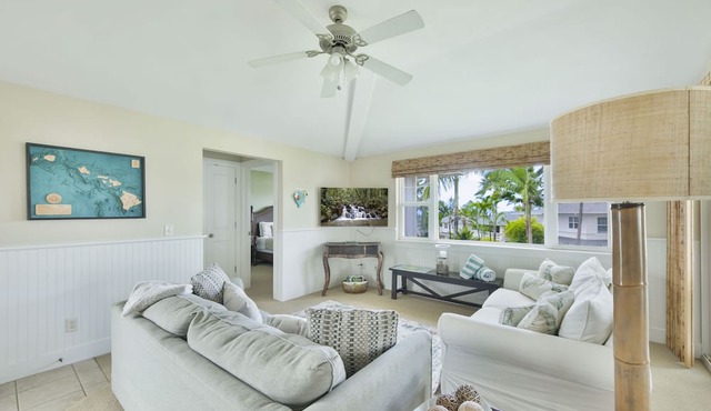 Gorgeous, 3 private suites. Balcony View, Pool, Fitness Center!