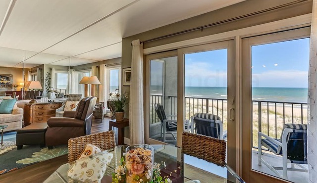 Completely Renovated, oceanfront, absolutely beautiful condo just steps to beach! in Fernandina Beach