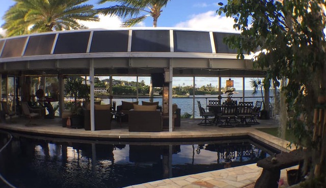 Kaneohe Bay B&B Waterfront & mountain views galore~saltwater pool