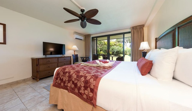 Unwind and enjoy on #2 Best Resort for Families | 2 Relaxing Units w/Pool! in Princeville