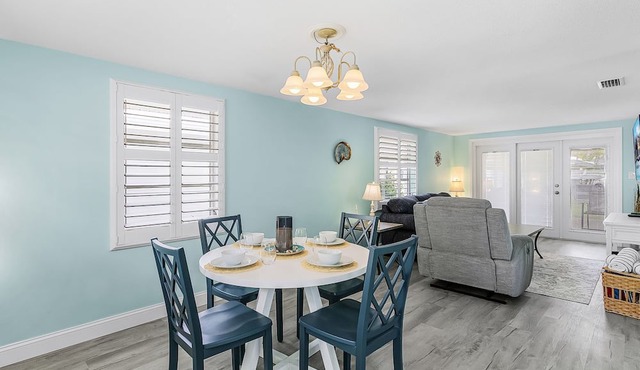 Beach Getaway! - Aloha Kai #42 - Roelens in Sarasota