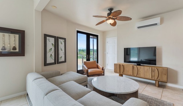 Oceanview Kauai Retreat | Balcony & Beach Access