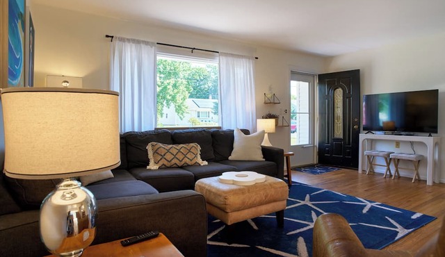 Beach “Retreat” In-ground Pool, Fabulous Backyard, Bike to Beach in Spring Lake Heights