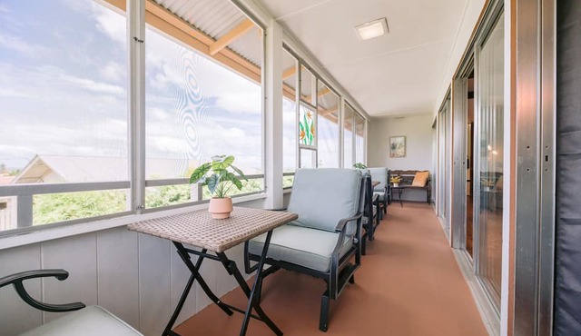 Hale Malu - a peaceful refuge above Hilo,