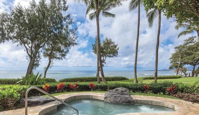 Kauai Beachboy Resort King Studio in Kapaʻa