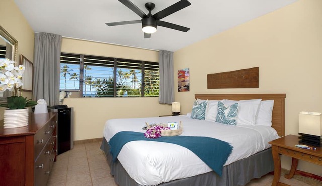 Waiohuli Beach Hale Ocean View Condos with Parking
