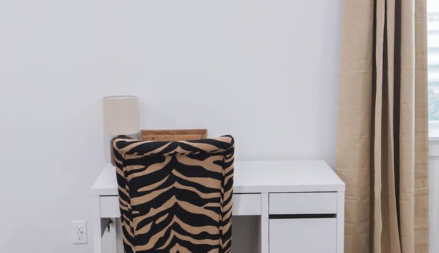 Charming 2-bedroom, family and pet-friendly basement apartment. in Smithfield