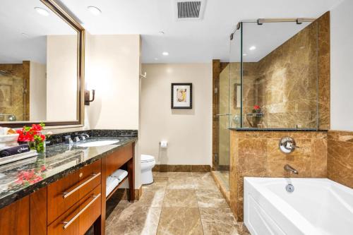 Honua Kai Villas Ocean View 8 BR Sleeps 24 Great for Families Complimentary Car with 6 Nights HKK ML-1313 by KBM