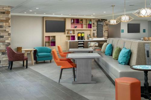 Home2 Suites By Hilton Columbus Polaris in Columbus