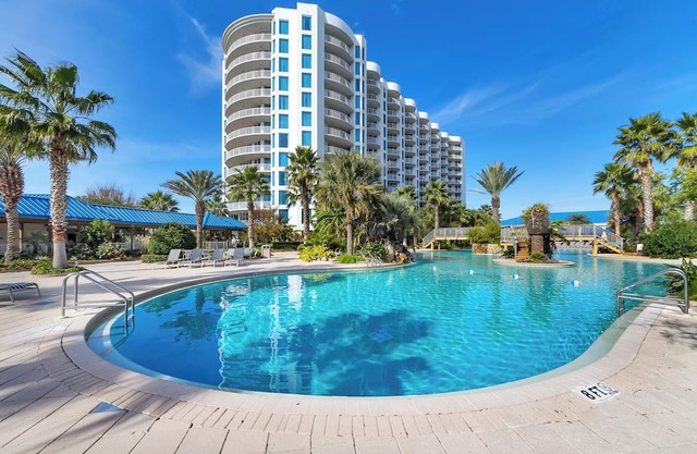 Palms Resort 